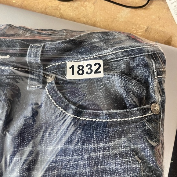 LEI Straight Leg Faded Denim Jeans Womens 13 Juniors Stretch Flap Pockets 1832 - Picture 10 of 10